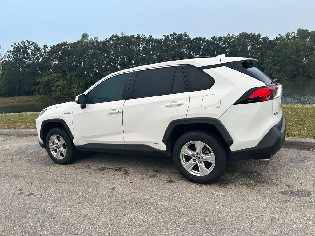 Thumbnail: 2021 Toyota RAV4 - 2