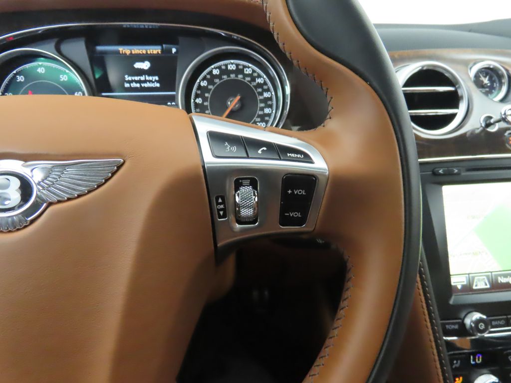 Thumbnail: 2018 Bentley Flying Spur - 12