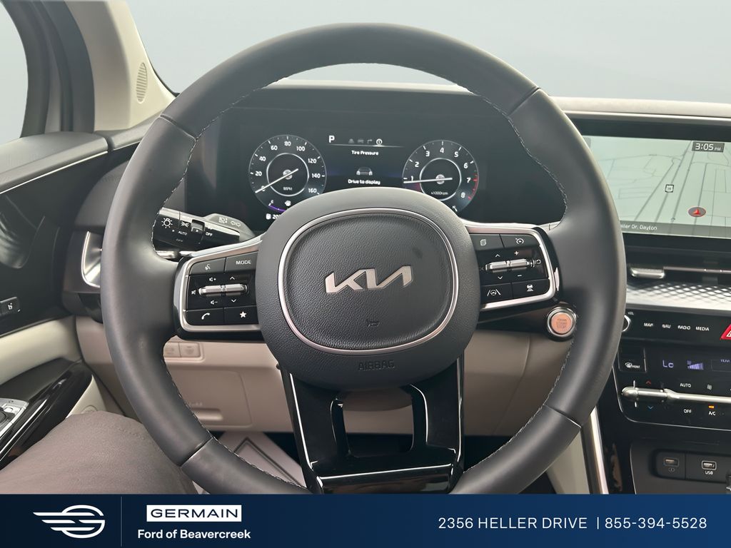 Used 2024 White Kia SX Prestige image 19