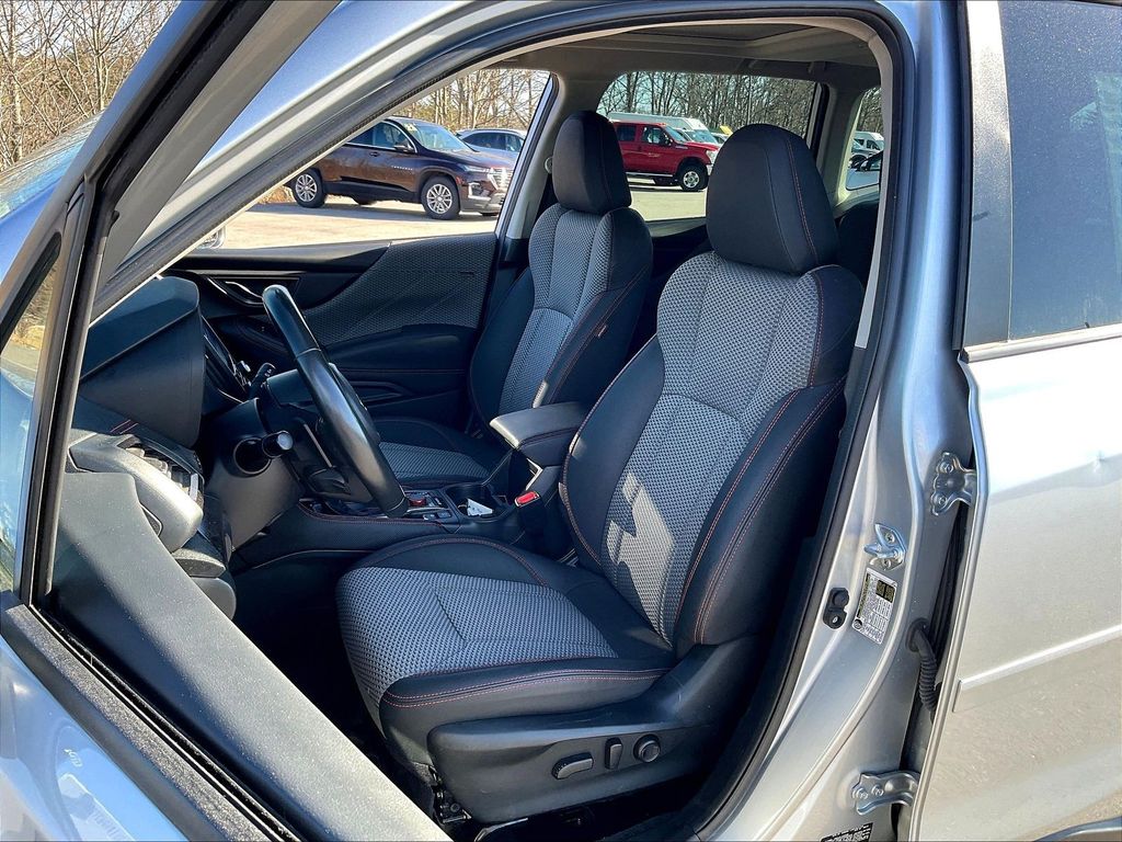 2023 Subaru Forester — photo 9