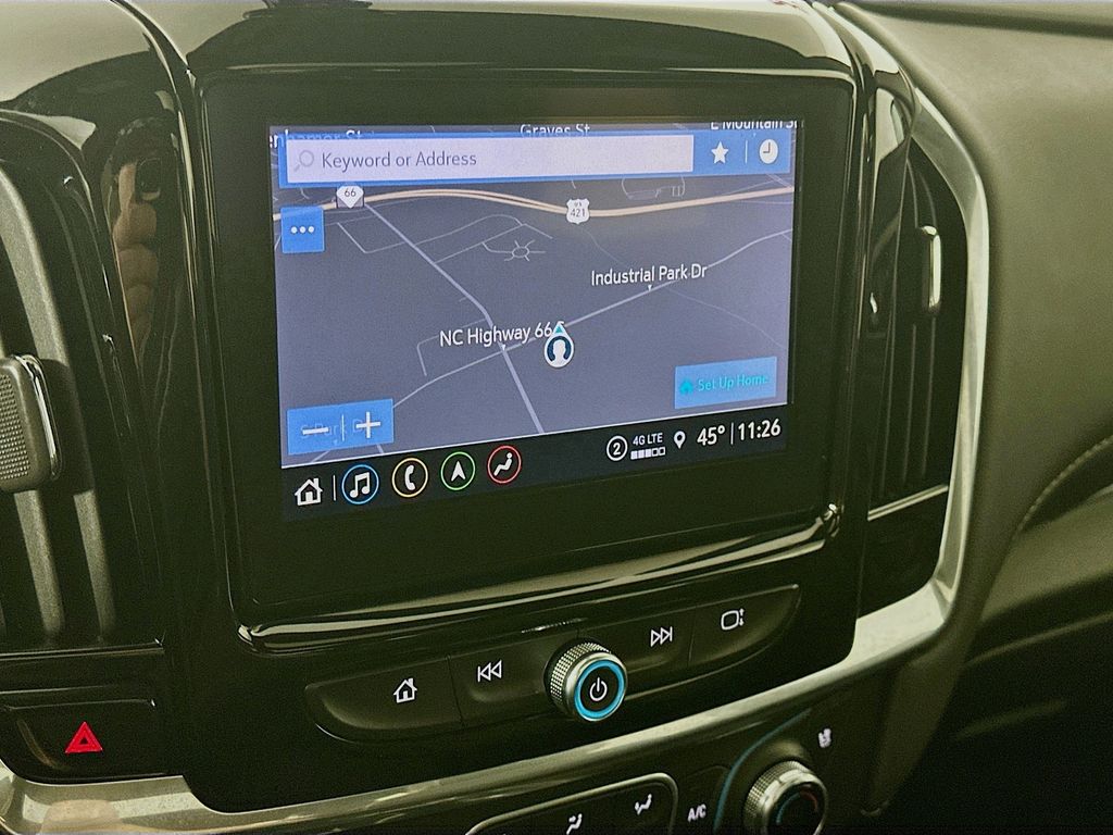 Used 2023 White Chevrolet Premier image 19