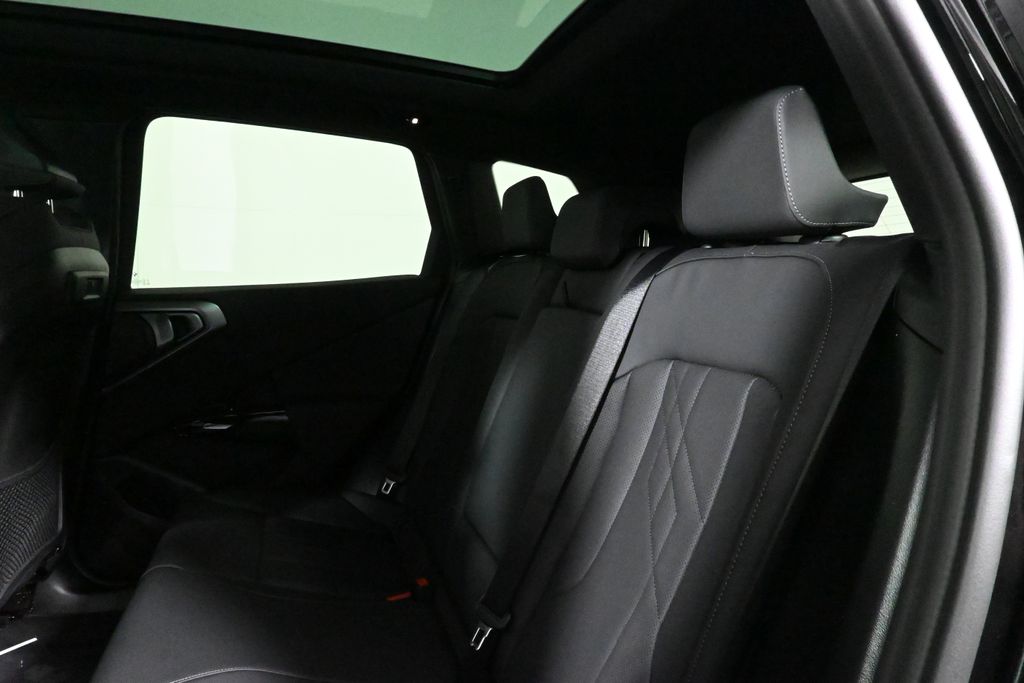 Thumbnail: 2026 BMW X3 - 4