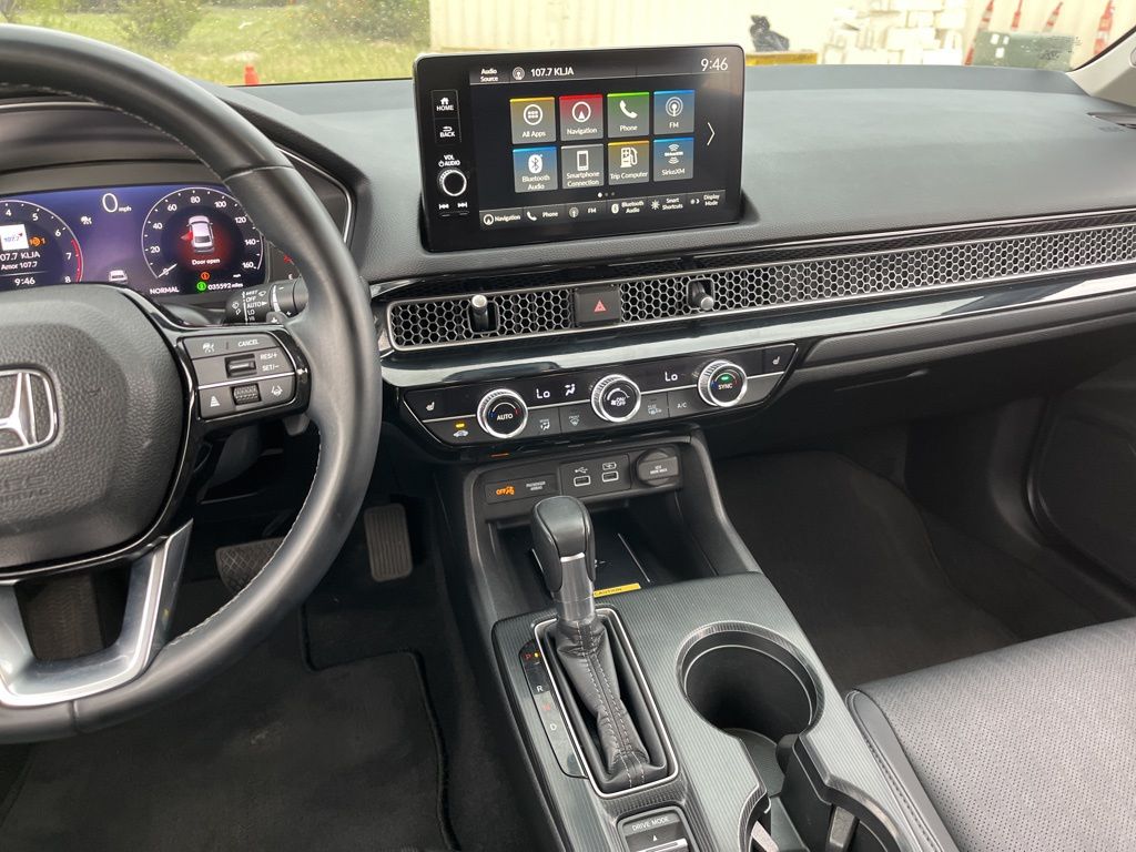 2022 Honda Civic Touring 18