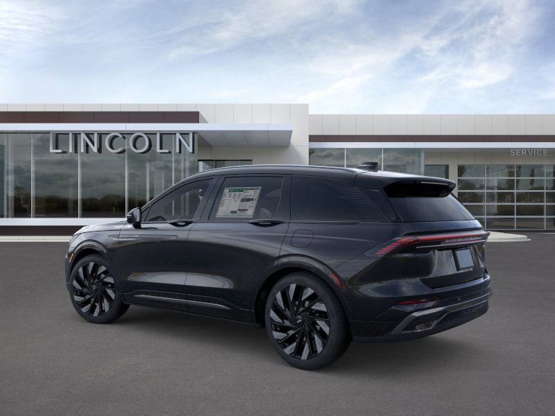 New 2025 Infinite Black Metallic Clearcoat Lincoln Reserve image 4