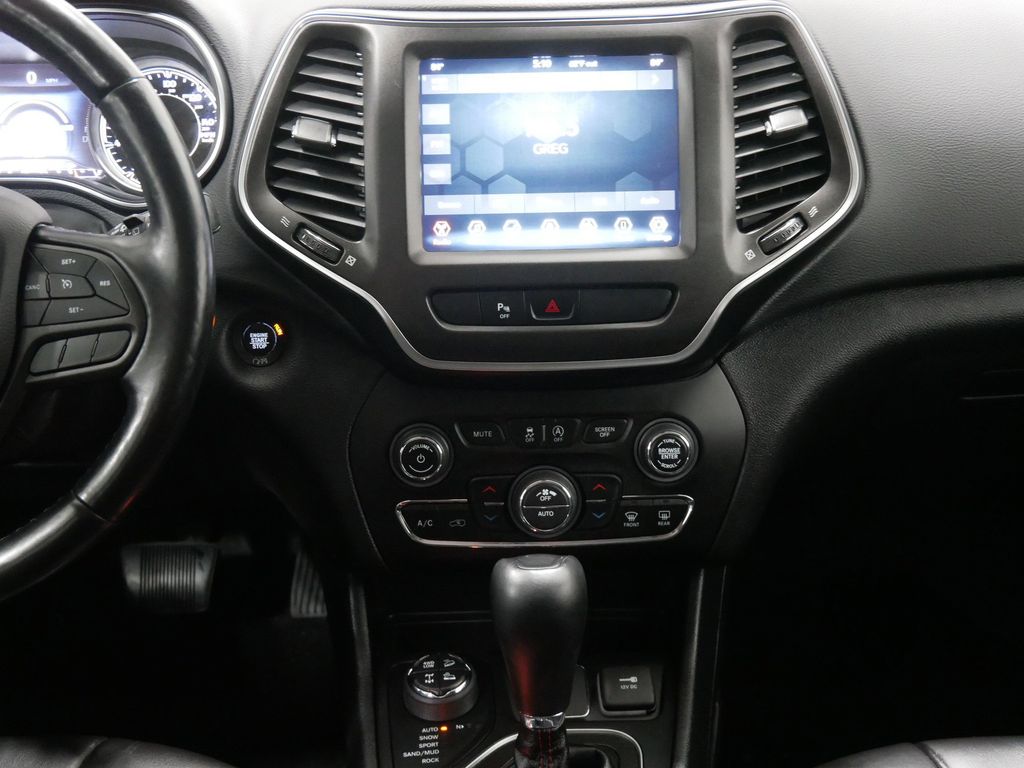 2025 Toyota Tundra Limited - Photo 52