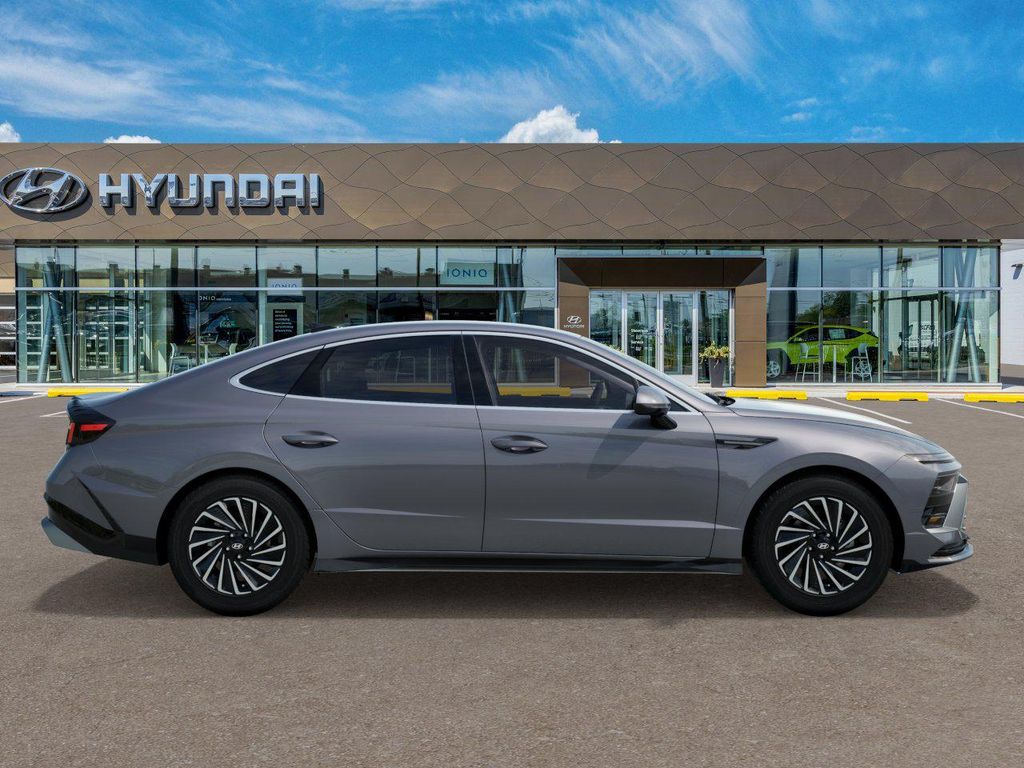 2025 Hyundai Sonata SEL 7