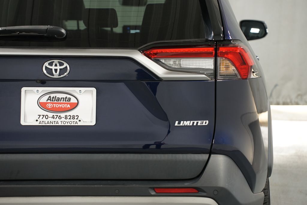 Thumbnail: 2023 Toyota RAV4 - 10