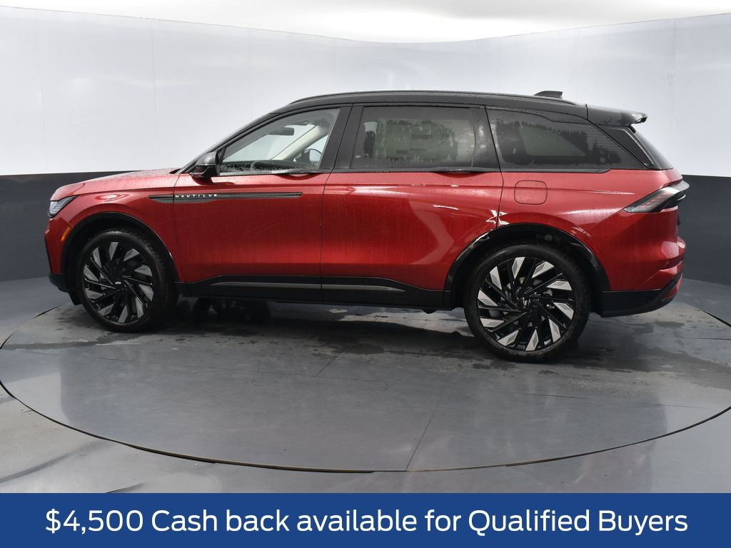 View vehicle photo 2