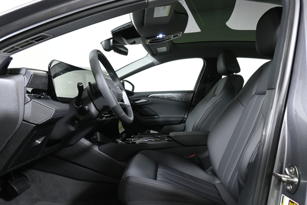 Thumbnail: 2025 Audi A6 - 3