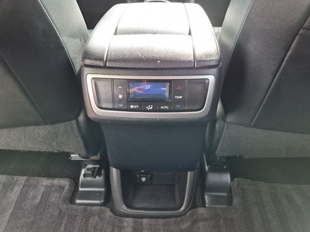 Used Car 2014 Toyota Highlander  Limited For Sale Under $20,000 In Austin, Texas