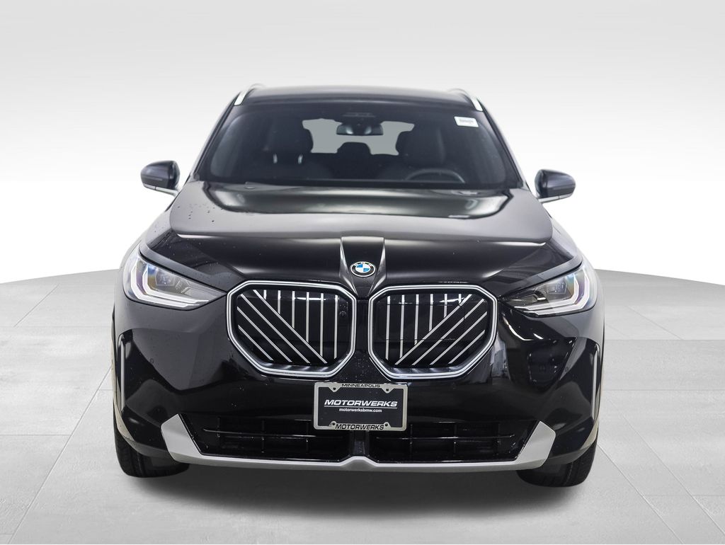 Thumbnail: 2026 BMW X3 - 8