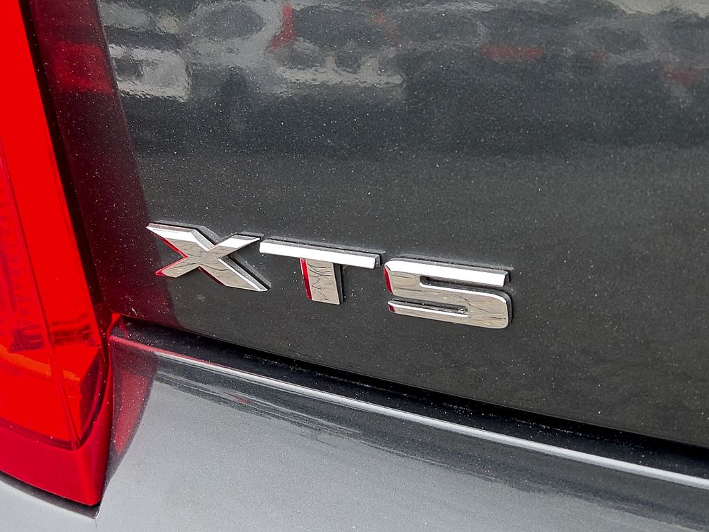 2013 Cadillac XTS