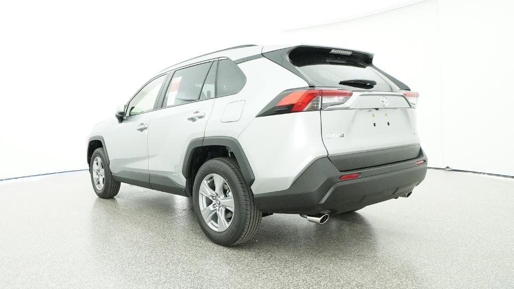 Thumbnail: 2025 Toyota RAV4 - 10