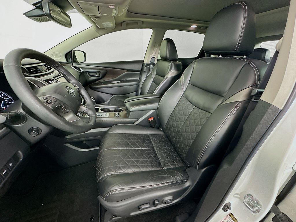 Thumbnail: 2019 Nissan Murano - 21