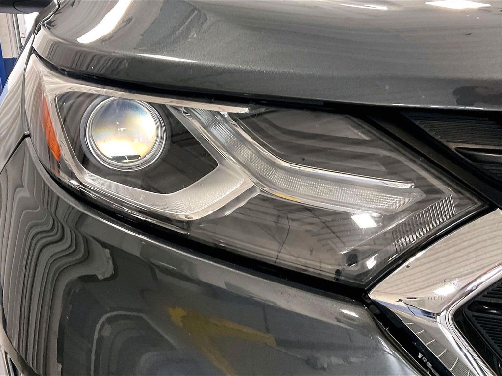 2019 Chevrolet Equinox — photo 33