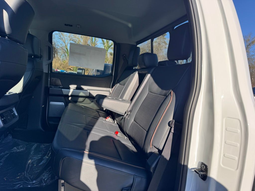 FordF-350SD28