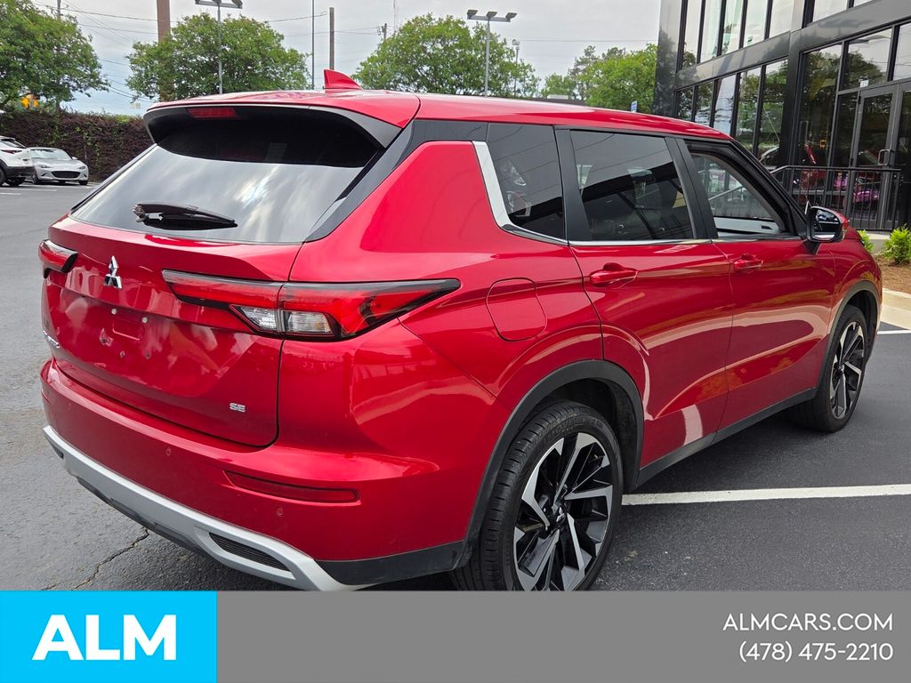 Used 2024 Red Mitsubishi SE image 14