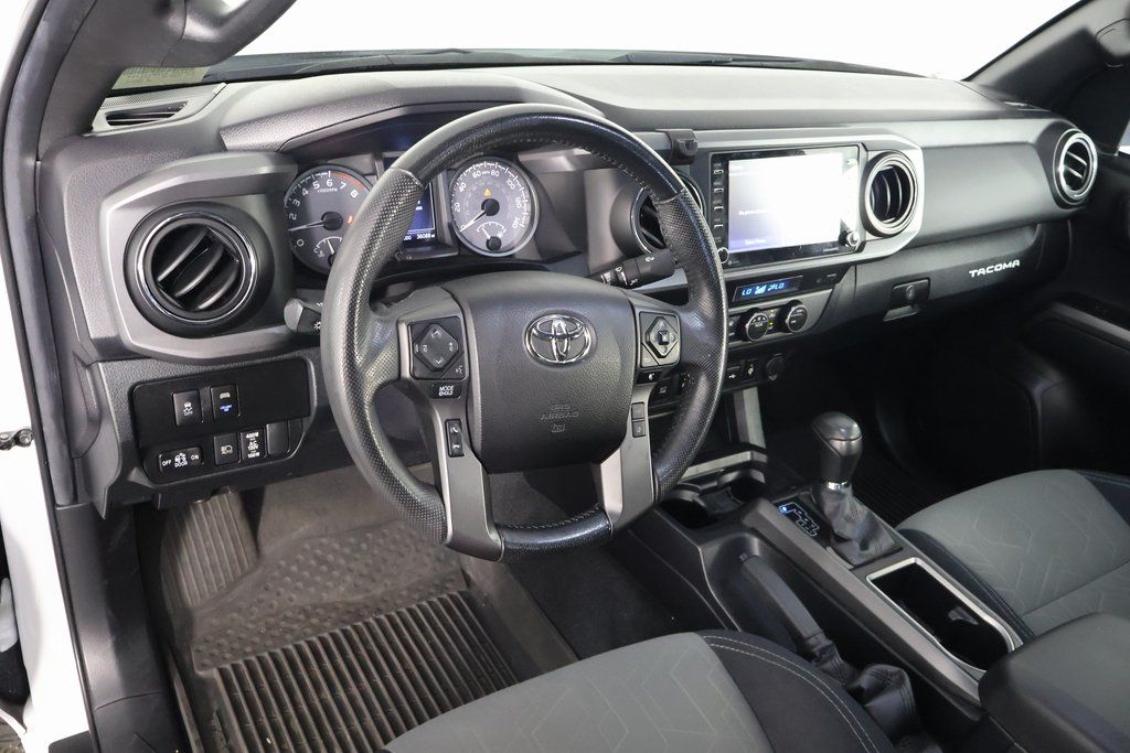 Thumbnail: 2022 Toyota Tacoma - 7