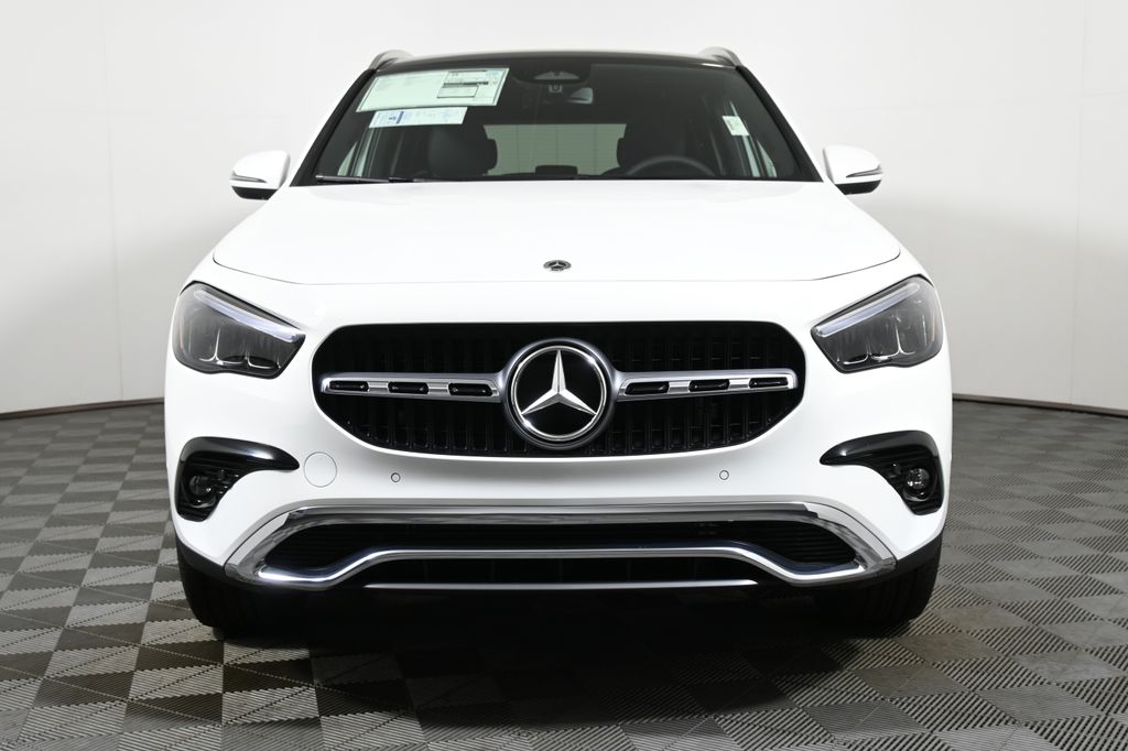 2025 Mercedes-Benz GLA 250 4MATIC 9