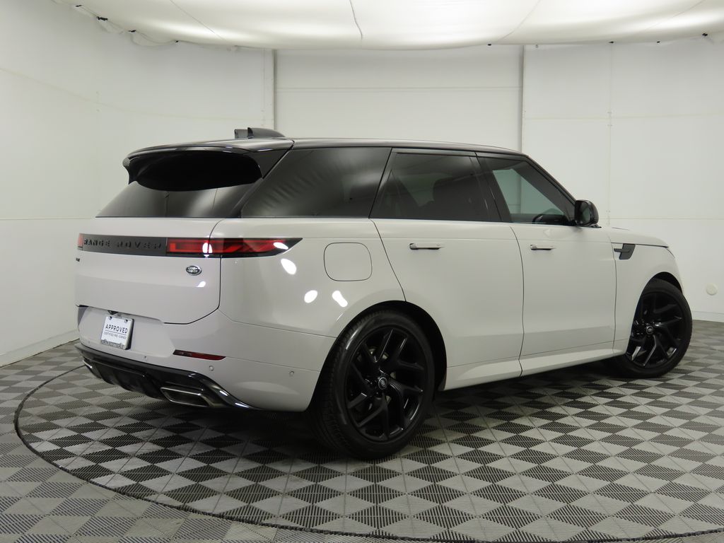 Thumbnail: 2023 Land Rover Range Rover Sport - 5