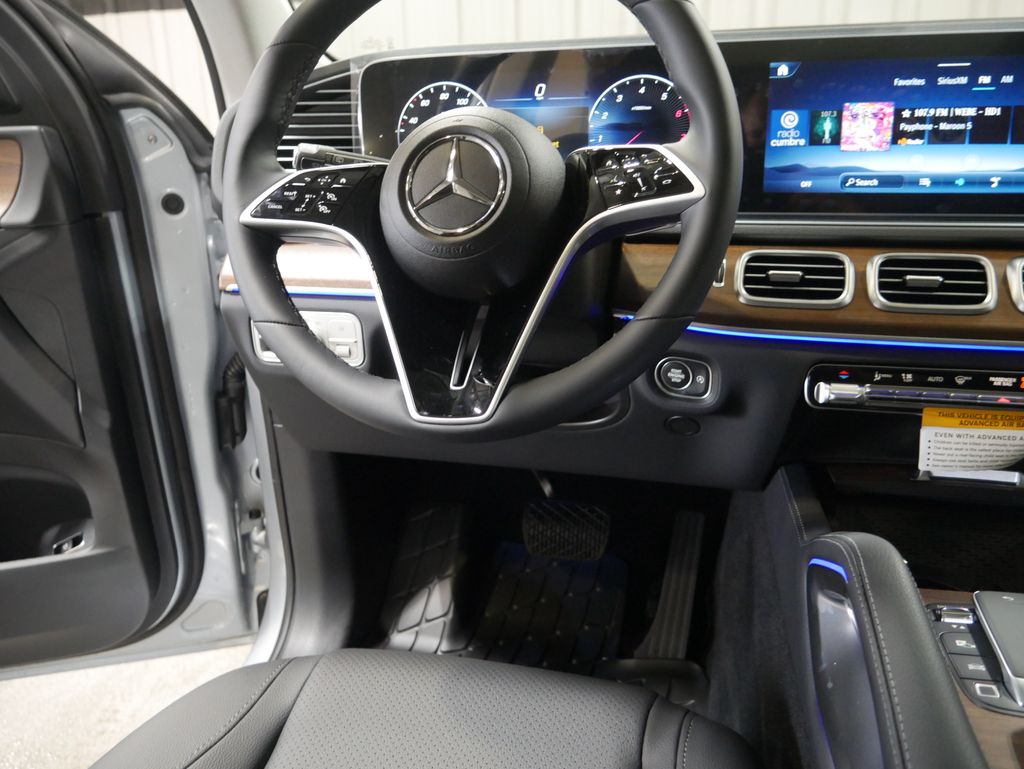 Thumbnail: 2026 Mercedes-Benz GLE - 23