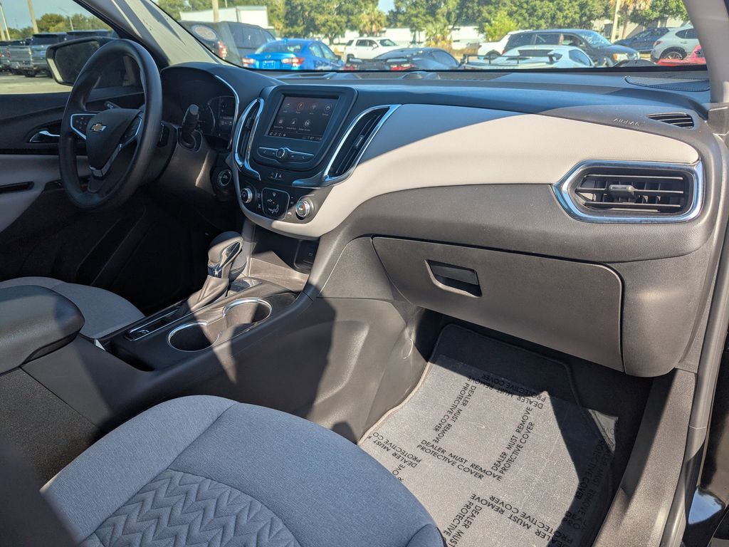 used 2022 Chevrolet Equinox car, priced at $18,992