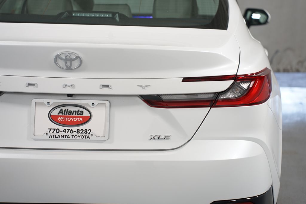 Thumbnail: 2026 Toyota Camry - 10