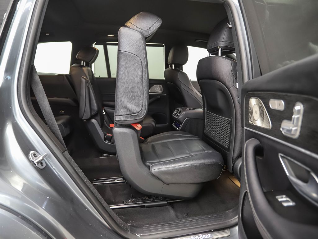 Thumbnail: 2023 Mercedes-Benz GLS - 30