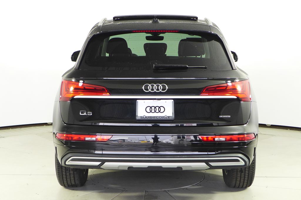 Thumbnail: 2023 Audi Q5 - 8