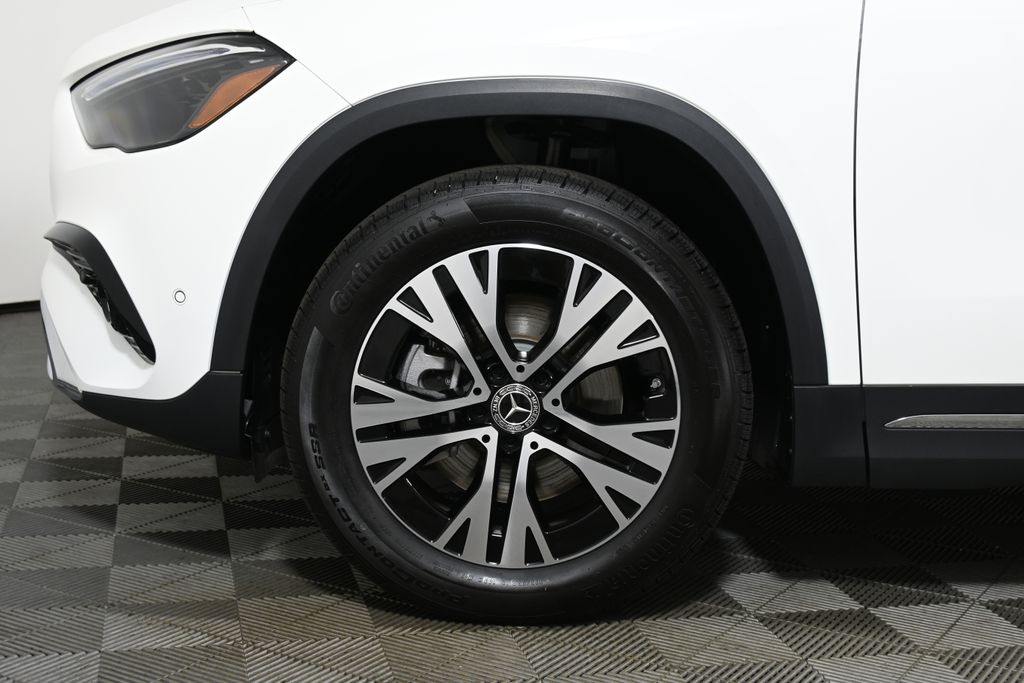 Thumbnail: 2025 Mercedes-Benz GLA - 11