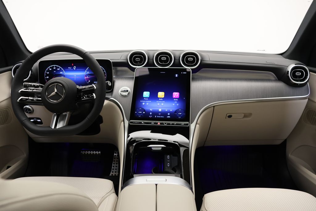 Thumbnail: 2027 Mercedes-Benz GLC - 16