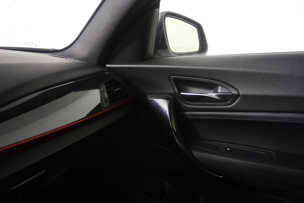 Thumbnail: 2014 BMW 2 Series - 24