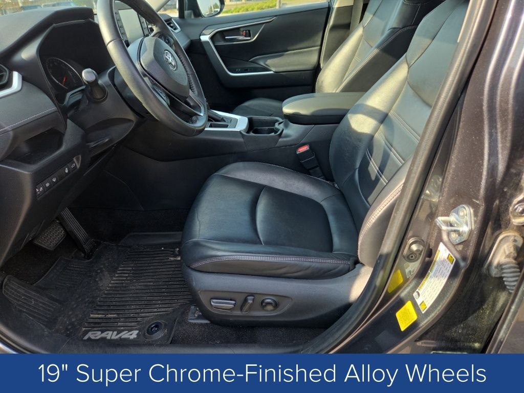 2019 Toyota RAV4 XLE Premium