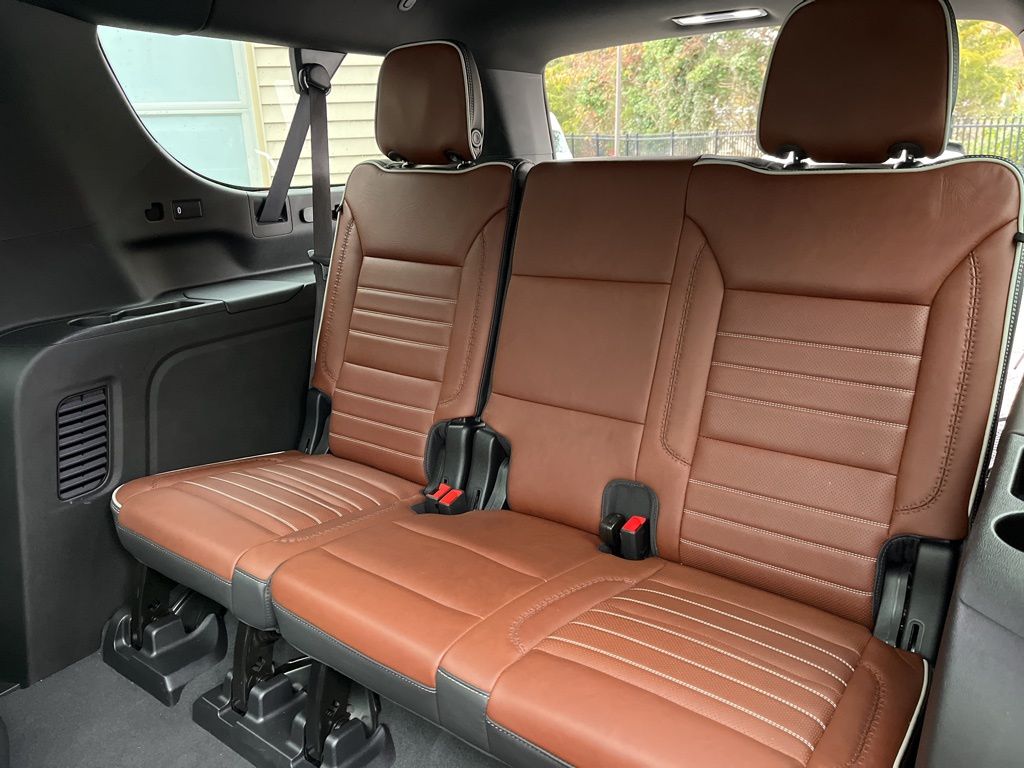 Thumbnail: 2024 GMC Yukon XL - 29