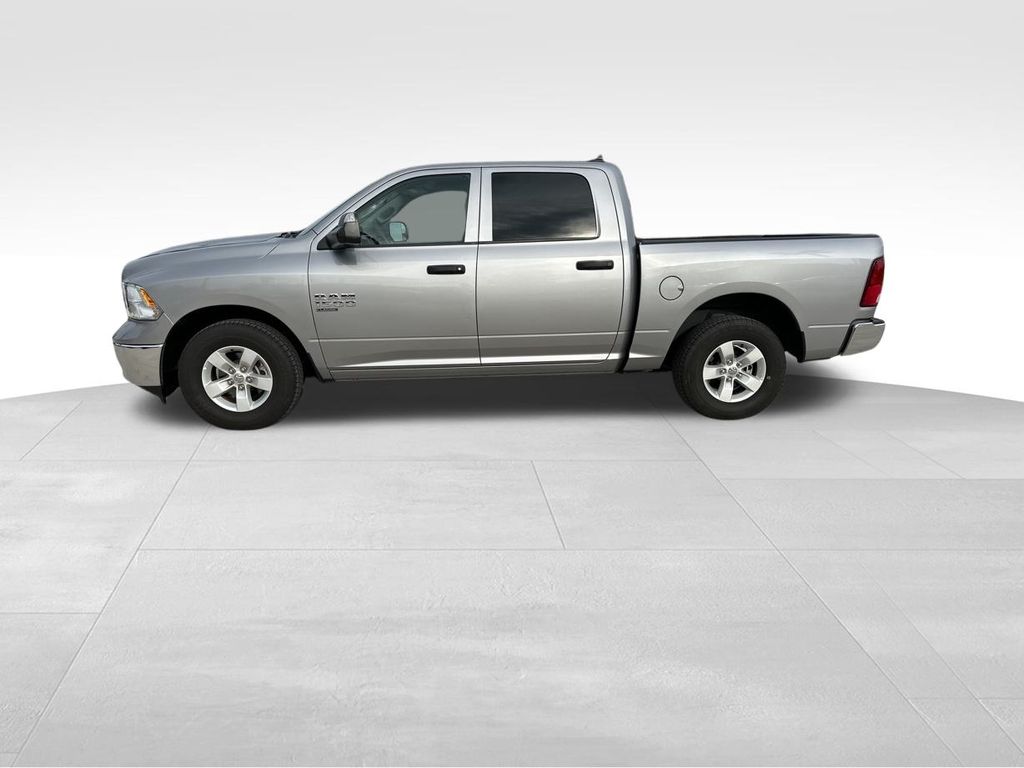 2023 Ram 1500 Classic SLT 5