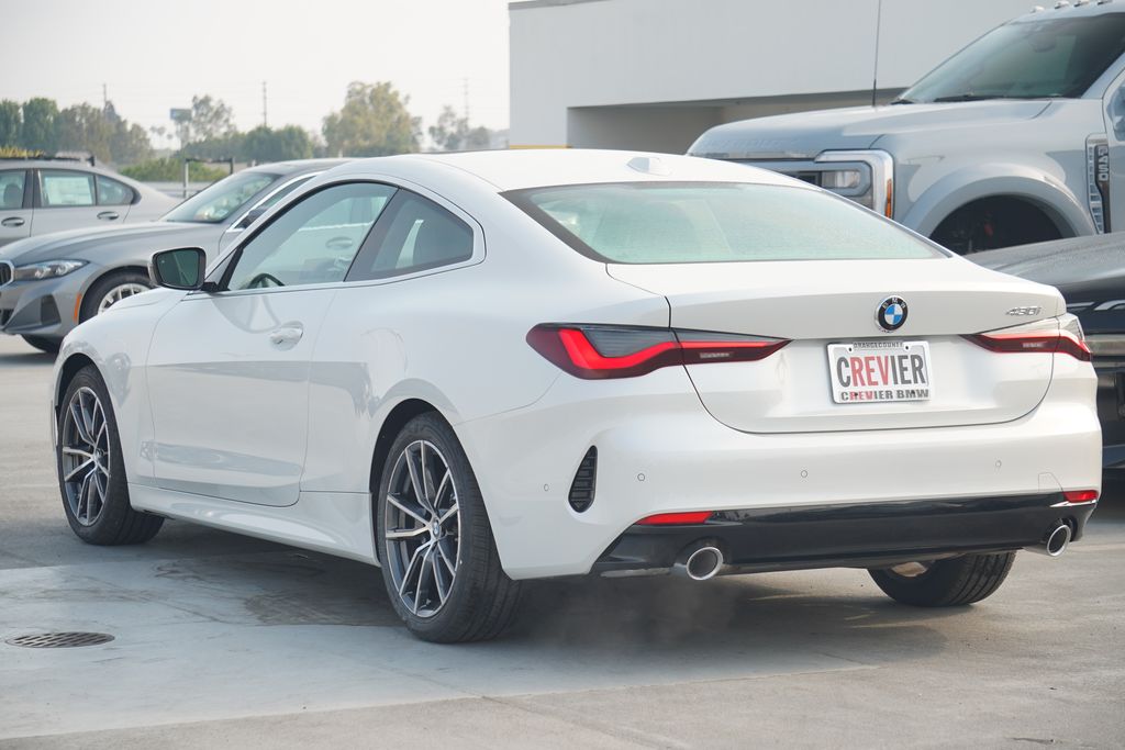 Thumbnail: 2025 BMW 4 Series - 7