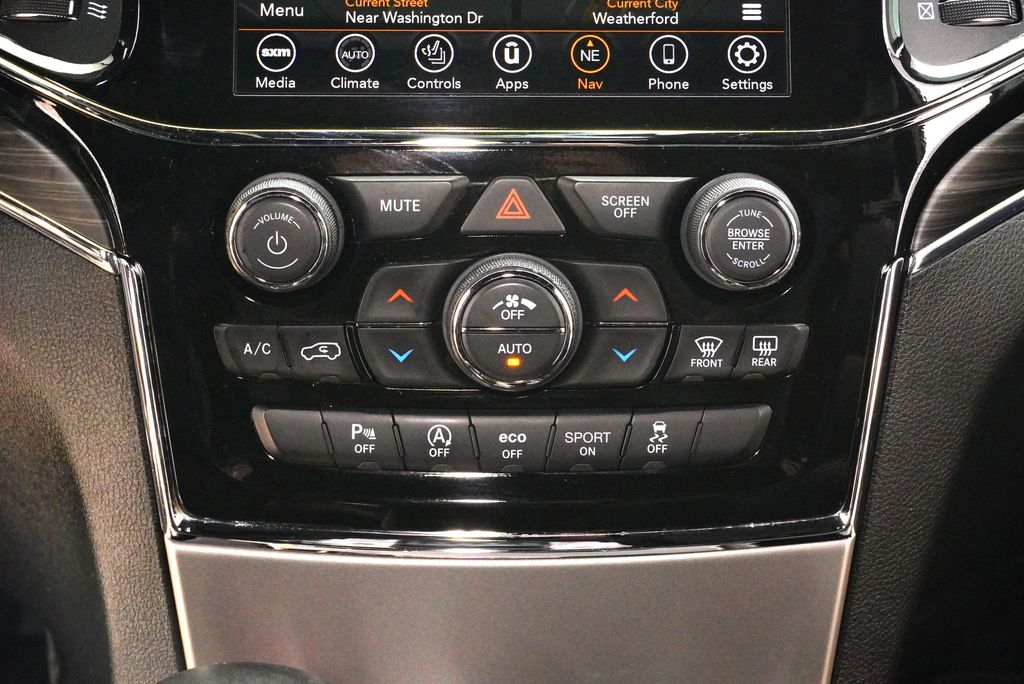 Used Car 2021 Jeep Grand Cherokee  Limited For Sale Under $20,000 In Weatherford, Texas