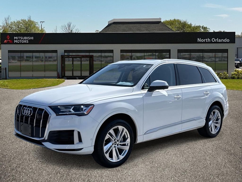 2023 Audi Q7 55 Premium Plus