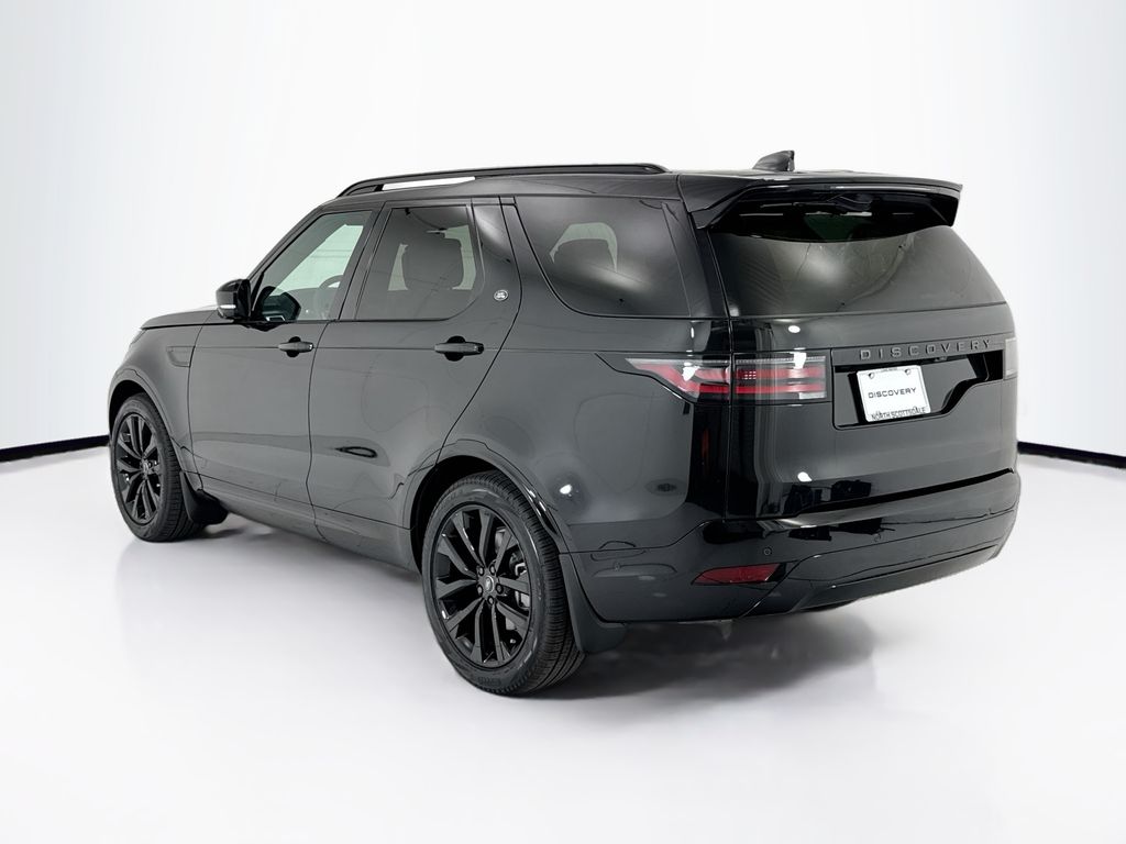 Thumbnail: 2026 Land Rover Discovery - 7