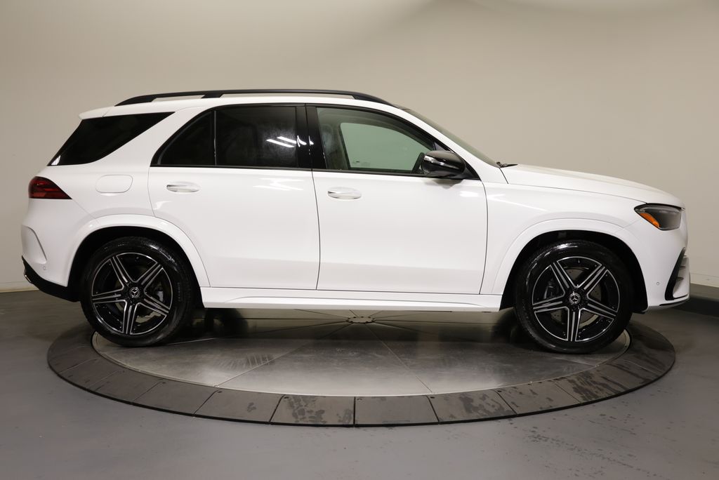 Thumbnail: 2026 Mercedes-Benz GLE - 8