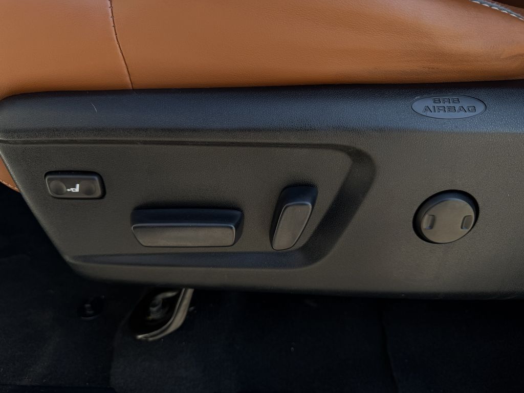 Used 2014 Toyota Tundra Truck