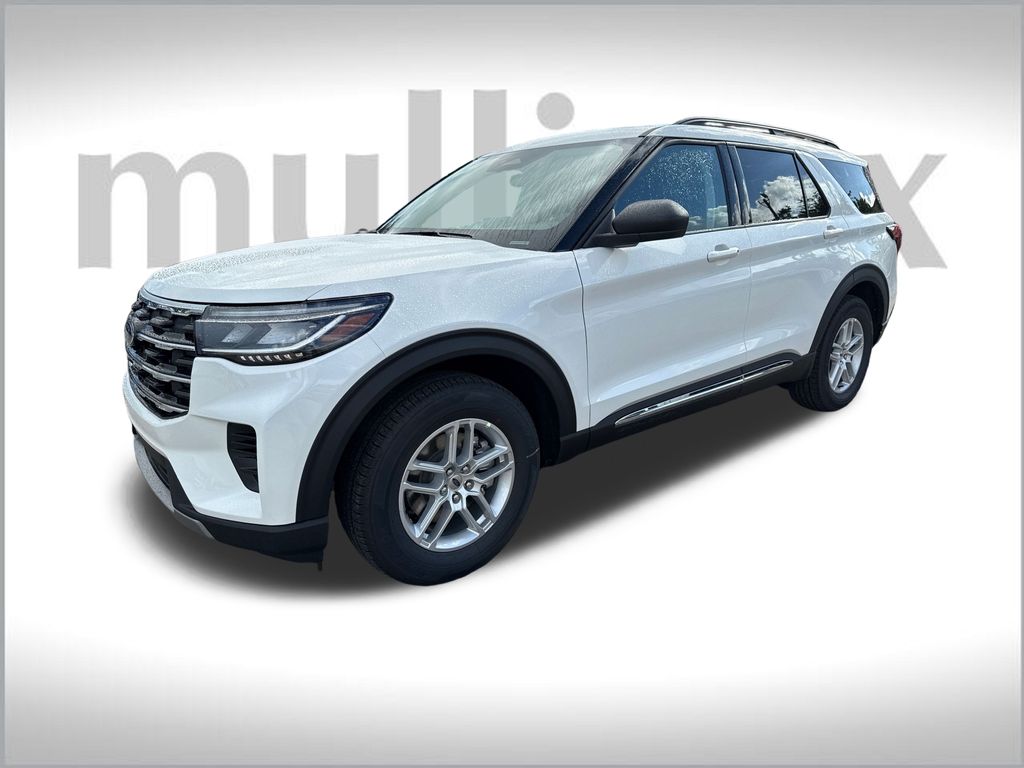 2025 Ford Explorer photo 12