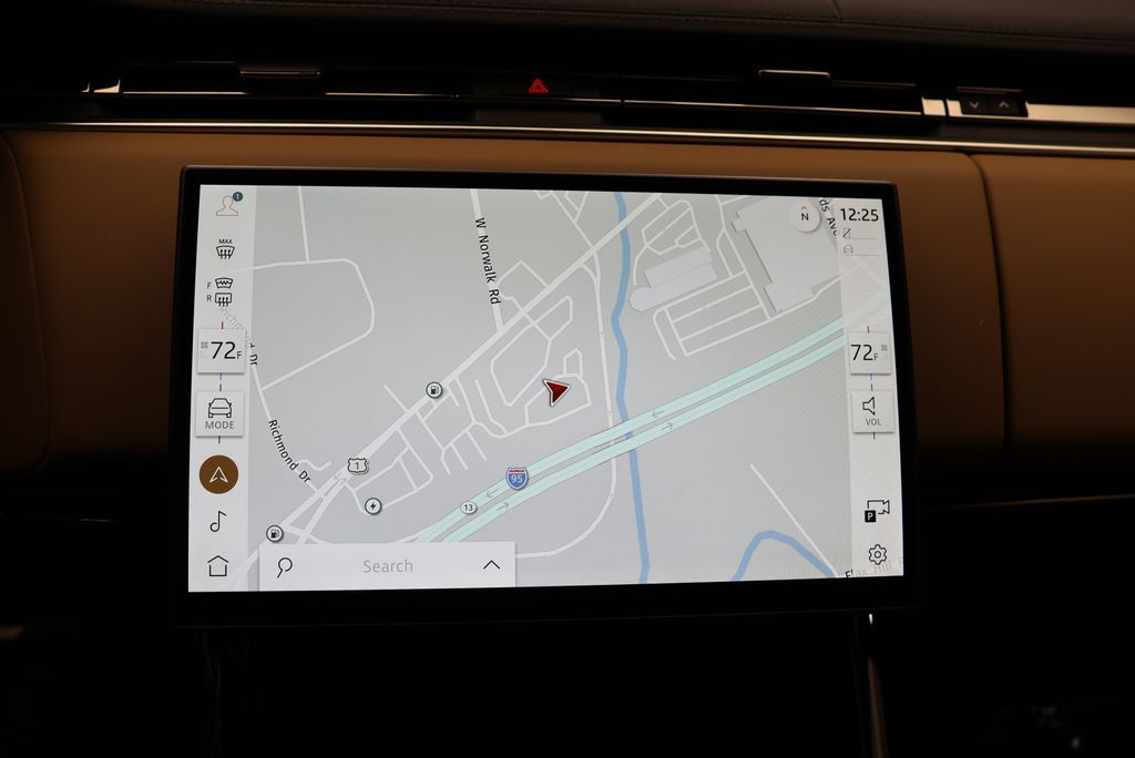 Thumbnail: 2026 Land Rover Range Rover Sport - 21