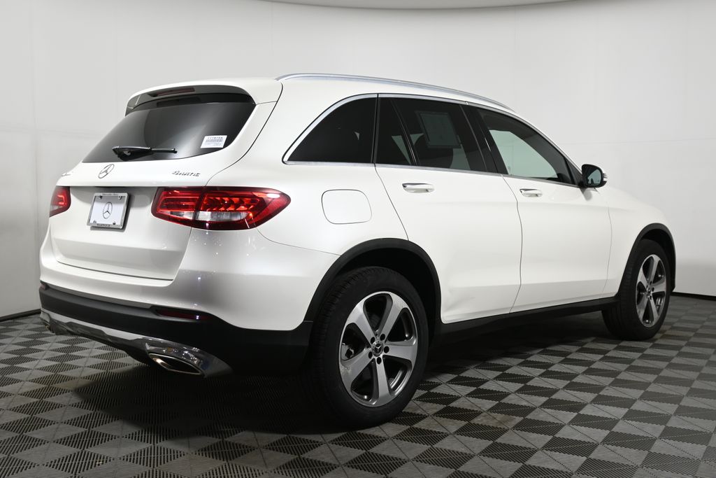 2017 Mercedes-Benz GLC 300 7
