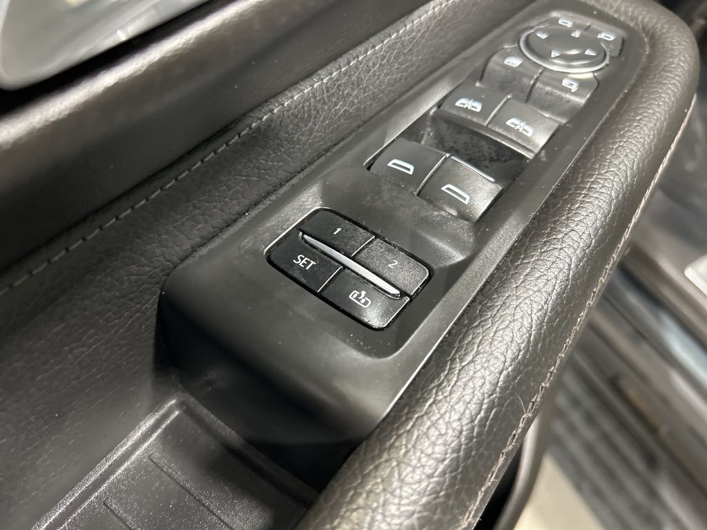 used 2021 GMC Yukon car, priced at $49,881