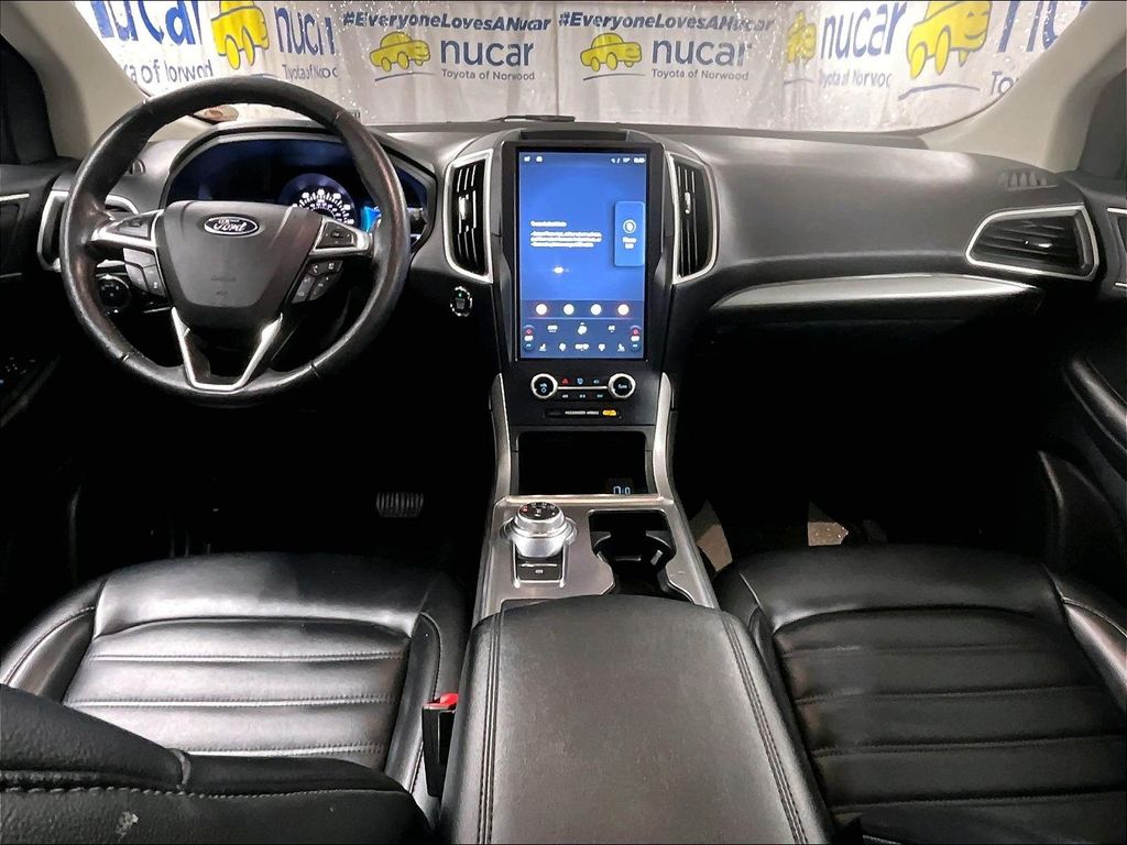 2022 Ford Edge — photo 21