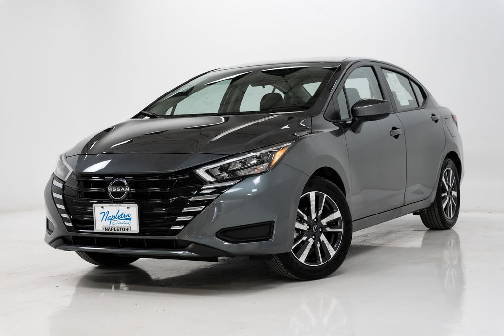 Gray (Gun Metallic) 2025 Nissan Versa SV FWD Sedan Front-Wheel Drive Continuously Variable Transmission