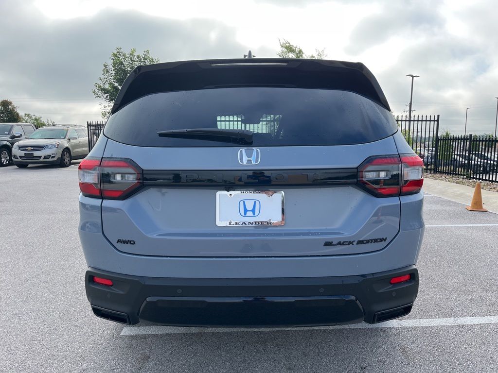 Thumbnail: 2026 Honda Pilot - 5