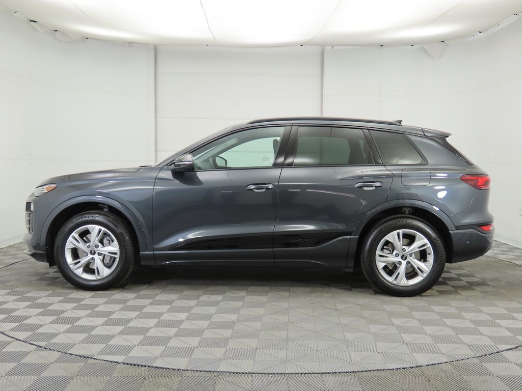 2025 Audi Q6 e-tron Premium 8