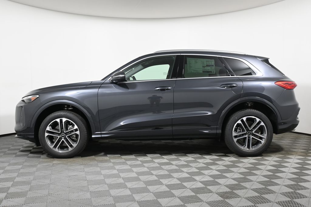 2025 Audi Q5 Premium 2